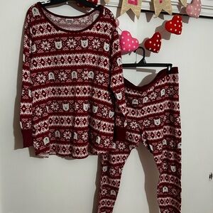 Old Navy holiday women’s pajamas